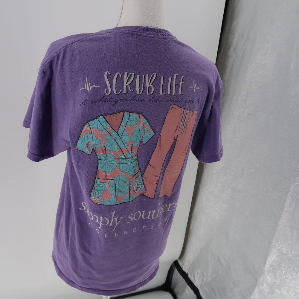 Simply Southern Scrub Life Nurse "Do What You Love. Love What You Do." T-Shirt M